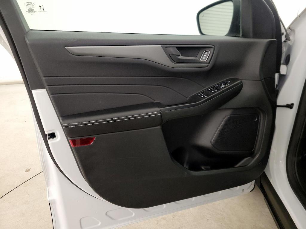 used 2023 Ford Escape car, priced at $20,998