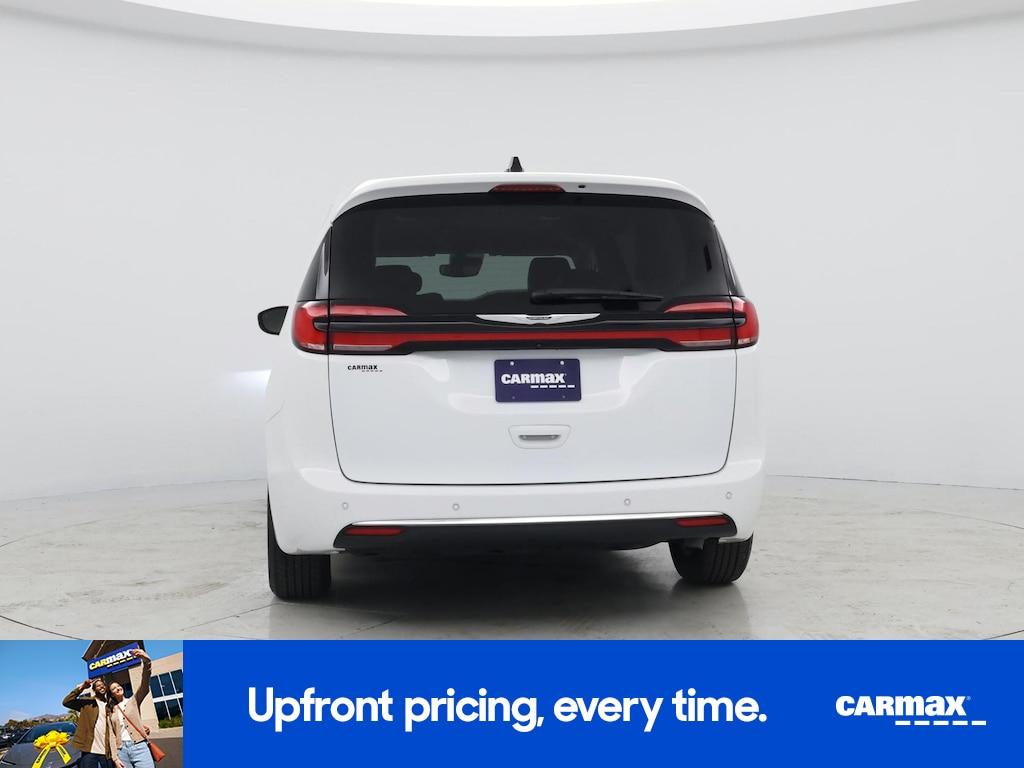 used 2023 Chrysler Pacifica car, priced at $30,998
