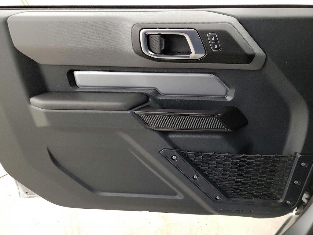 used 2024 Ford Bronco car, priced at $42,998