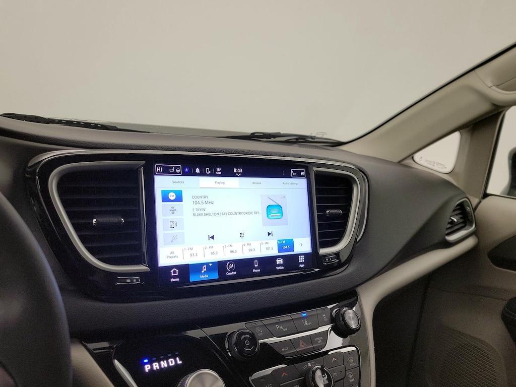 used 2024 Chrysler Pacifica car, priced at $29,998