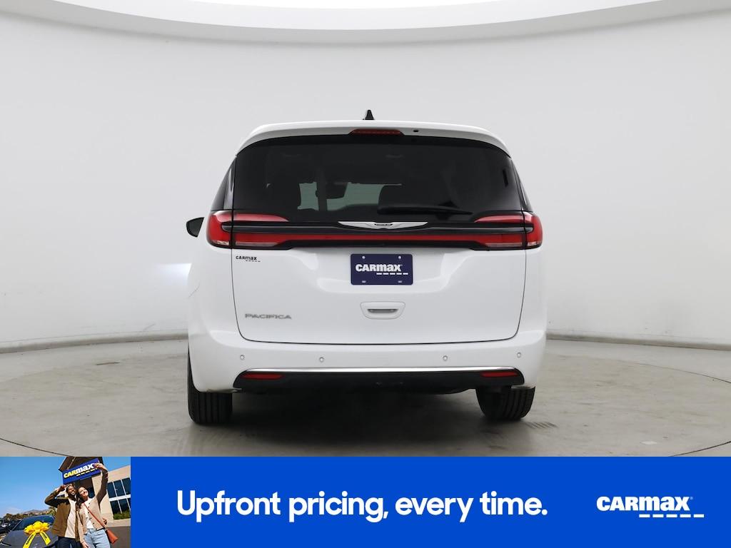 used 2024 Chrysler Pacifica car, priced at $29,998