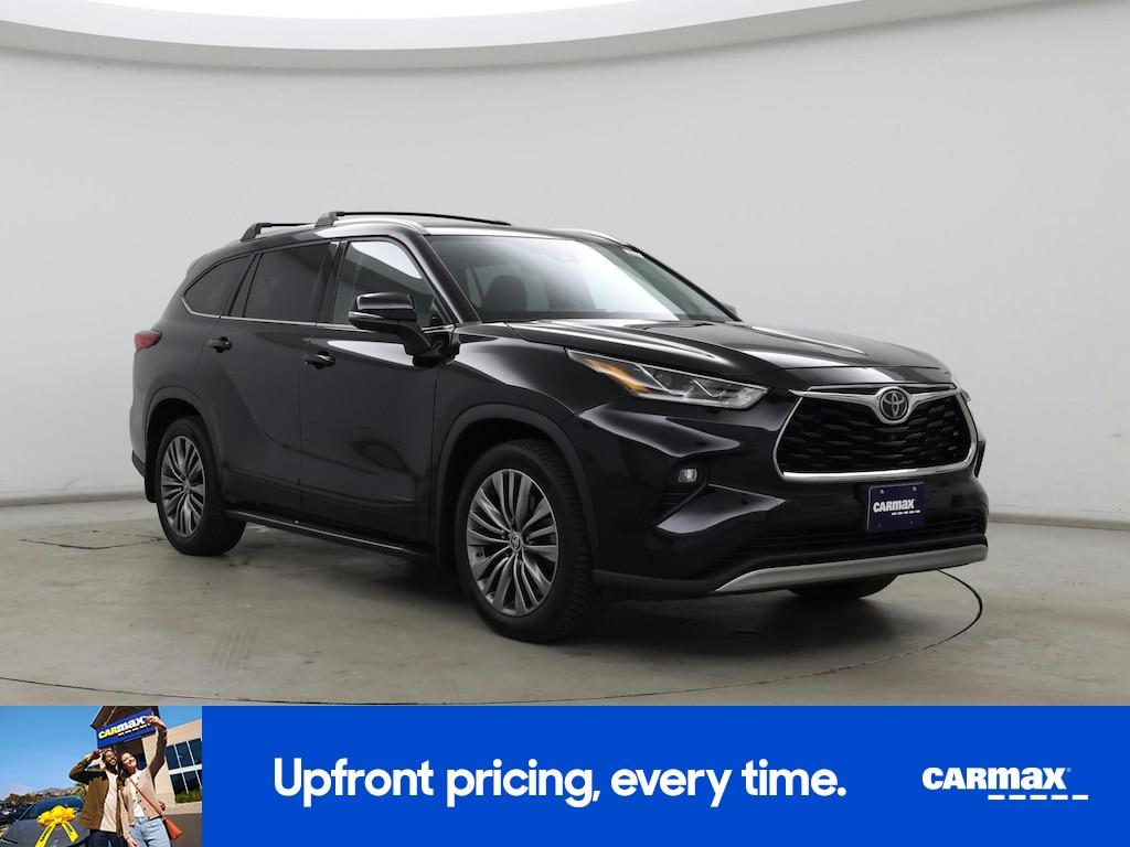 used 2020 Toyota Highlander car, priced at $34,998