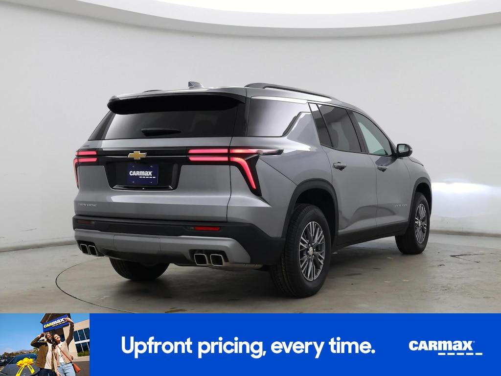 used 2025 Chevrolet Traverse car, priced at $37,998