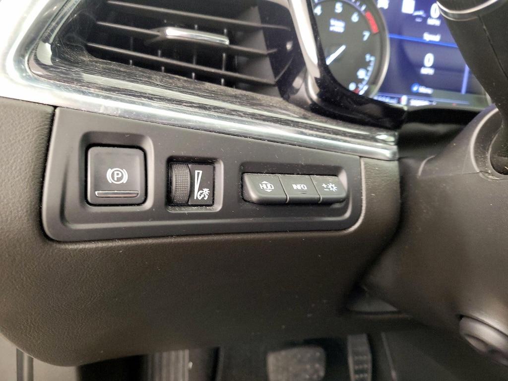 used 2022 Cadillac XT5 car, priced at $31,998