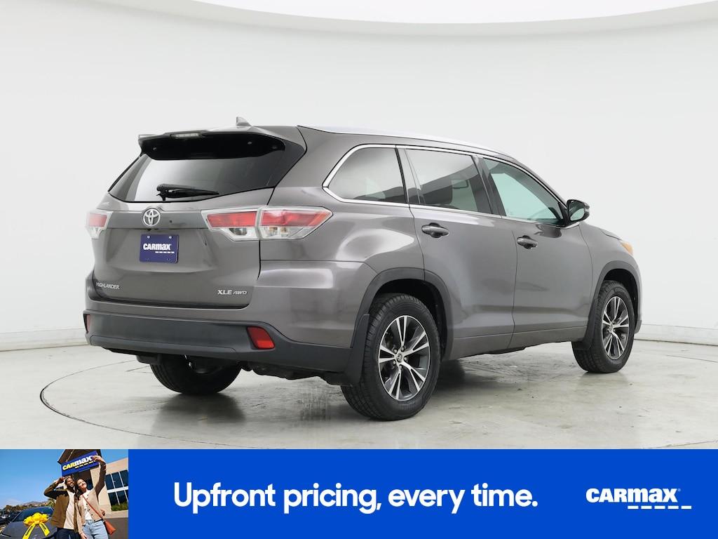 used 2016 Toyota Highlander car, priced at $21,998