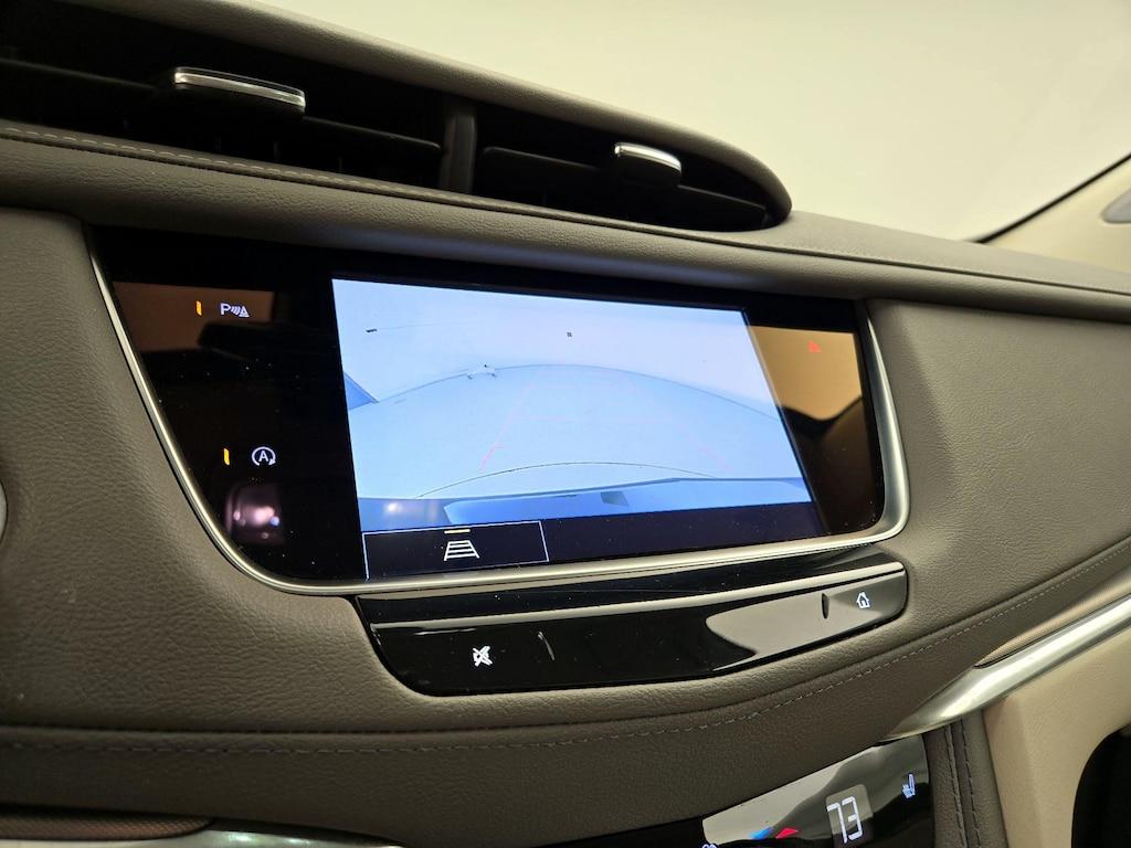 used 2022 Cadillac XT5 car, priced at $29,998