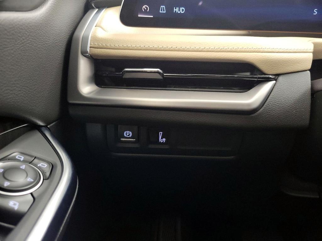 used 2025 Cadillac XT4 car, priced at $41,998