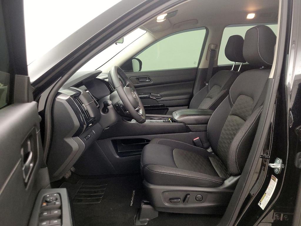 used 2023 Nissan Pathfinder car, priced at $28,998