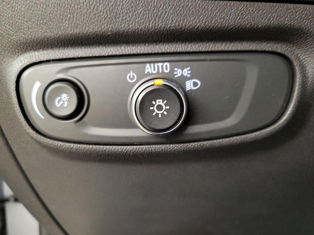 used 2023 Chevrolet Equinox car, priced at $19,998