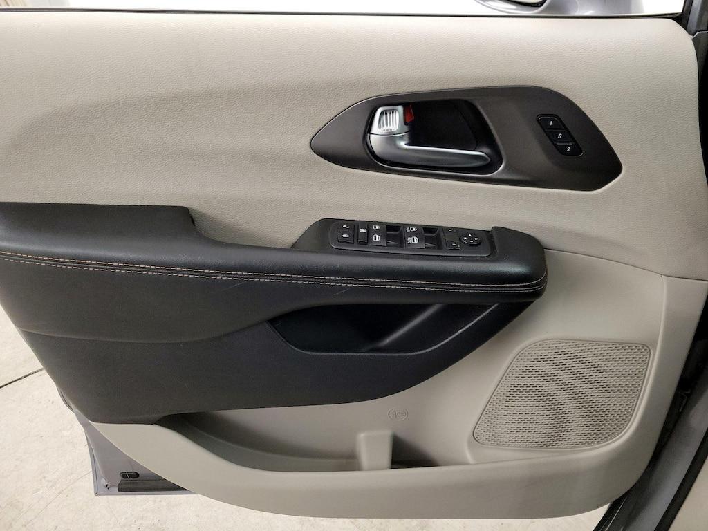 used 2020 Chrysler Pacifica car, priced at $21,998