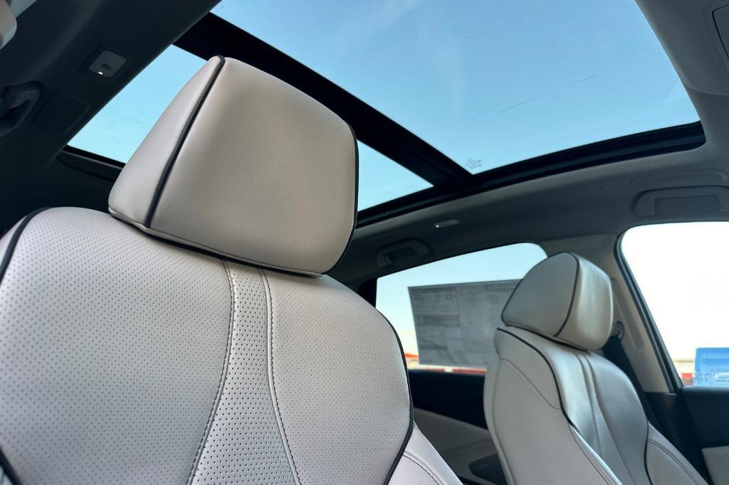 new 2026 Acura RDX car, priced at $54,300