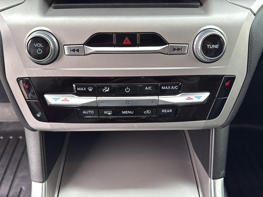 used 2021 Ford Explorer car, priced at $22,662