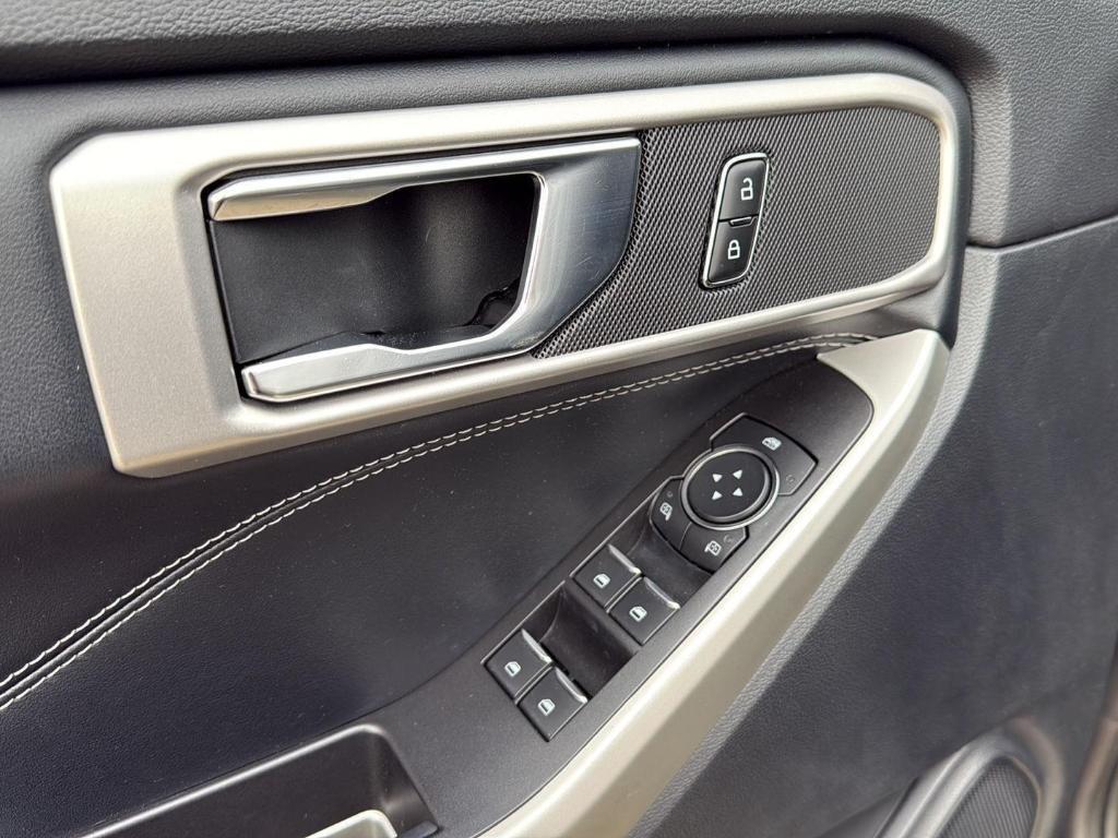 used 2021 Ford Explorer car, priced at $22,662