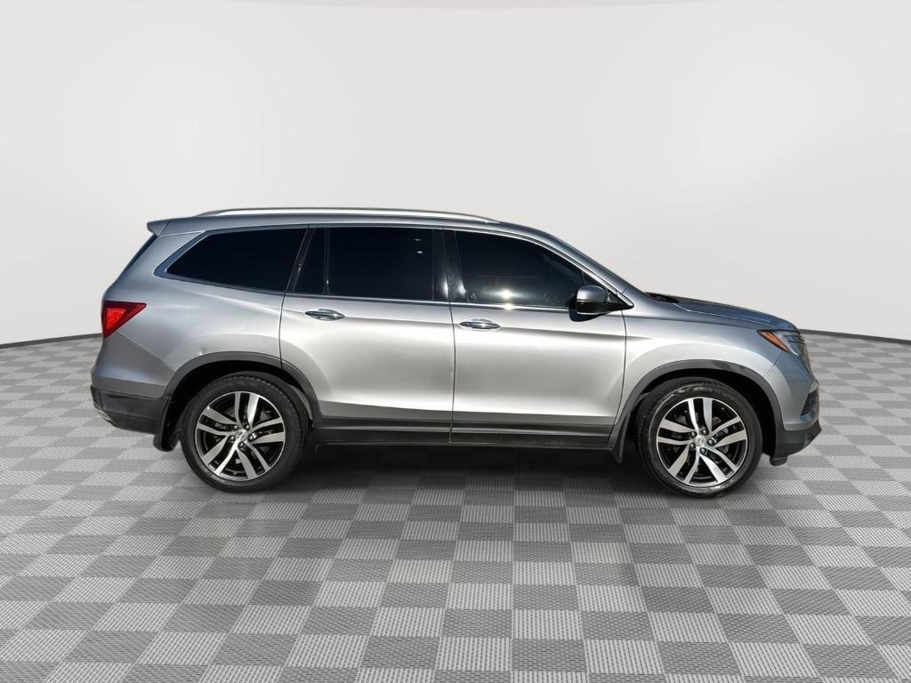 used 2016 Honda Pilot car, priced at $12,628