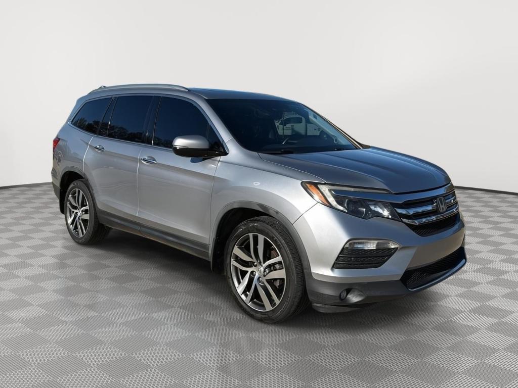 used 2016 Honda Pilot car, priced at $12,628