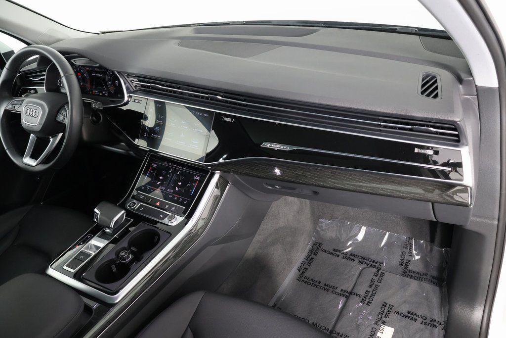 used 2021 Audi Q7 car, priced at $28,894