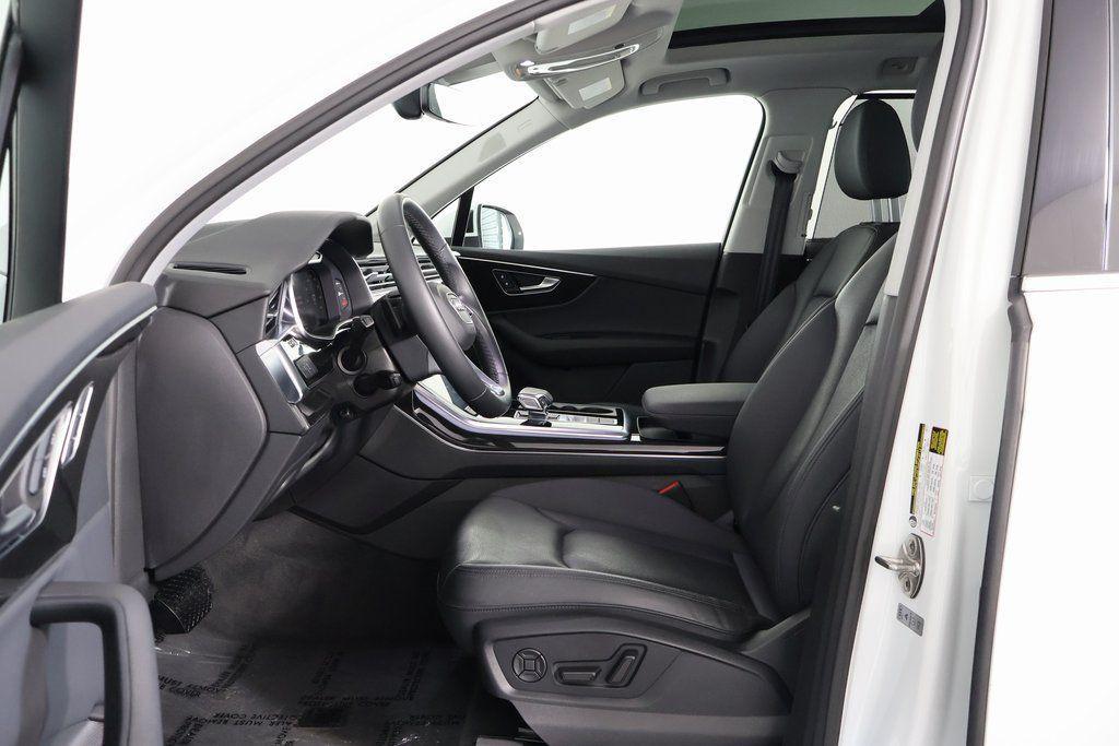 used 2021 Audi Q7 car, priced at $28,894