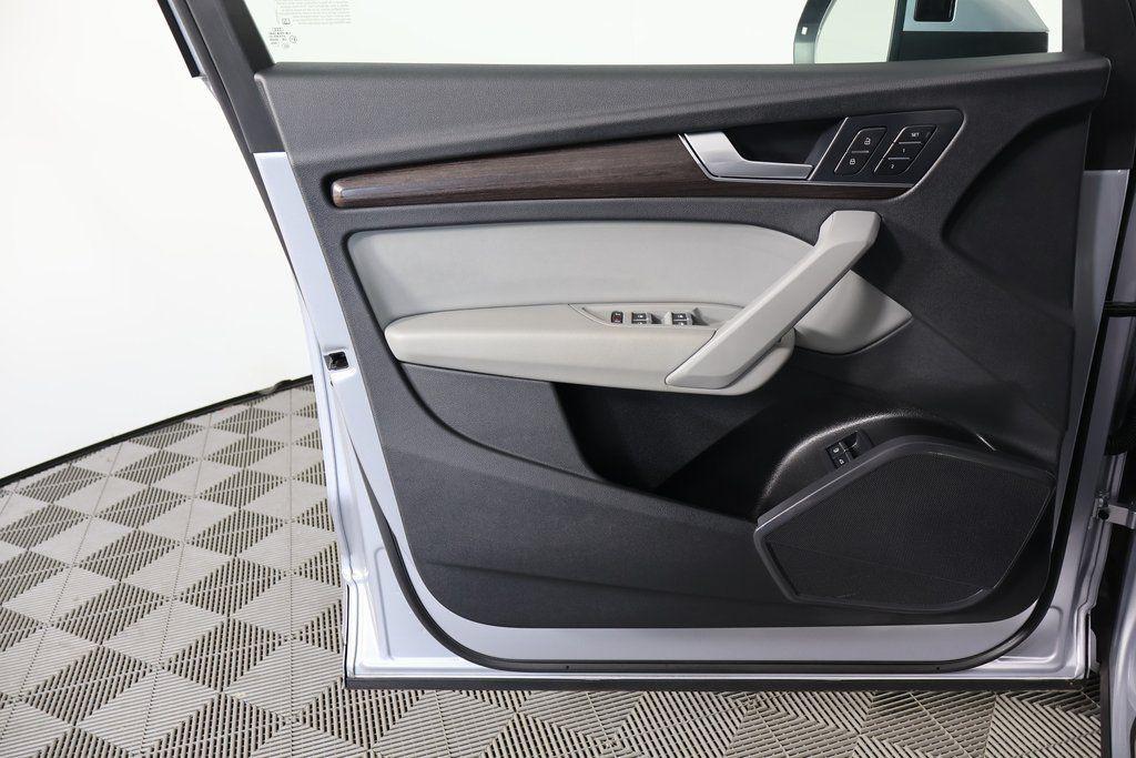 used 2022 Audi Q5 e car, priced at $24,887