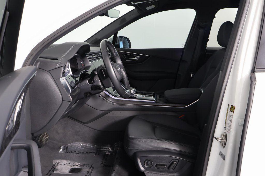 used 2023 Audi Q7 car, priced at $38,495