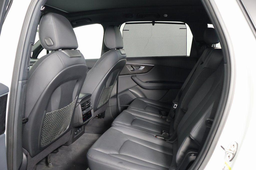 used 2023 Audi Q7 car, priced at $40,949