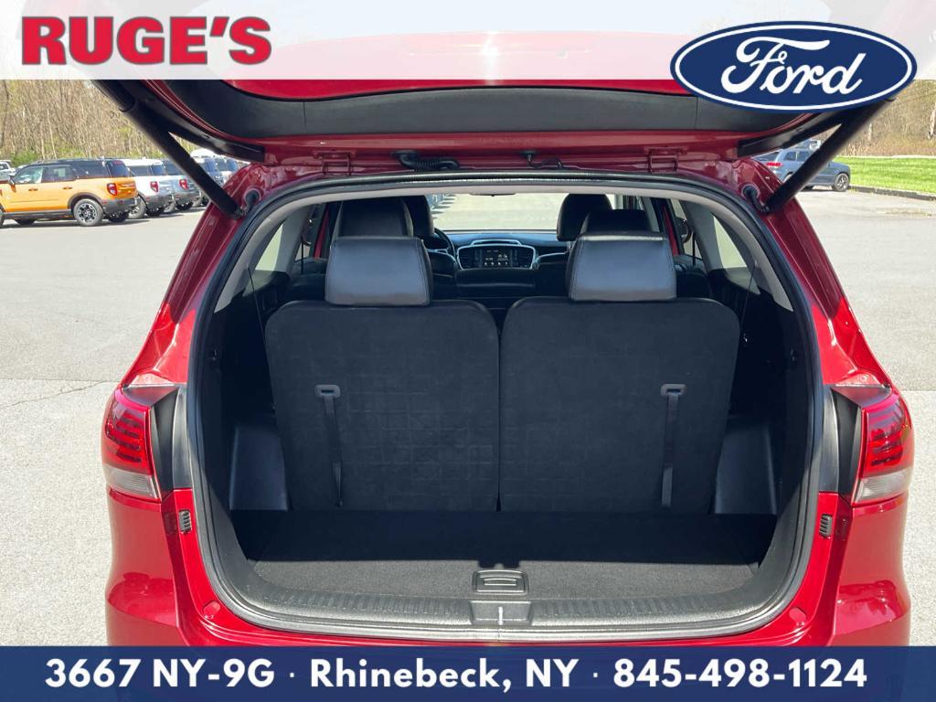 used 2019 Kia Sorento car, priced at $17,700