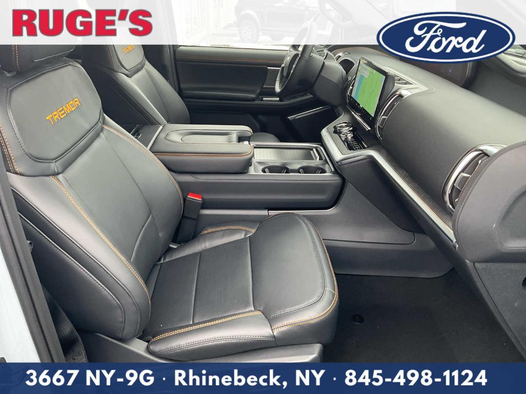 new 2026 Ford Expedition car, priced at $84,300