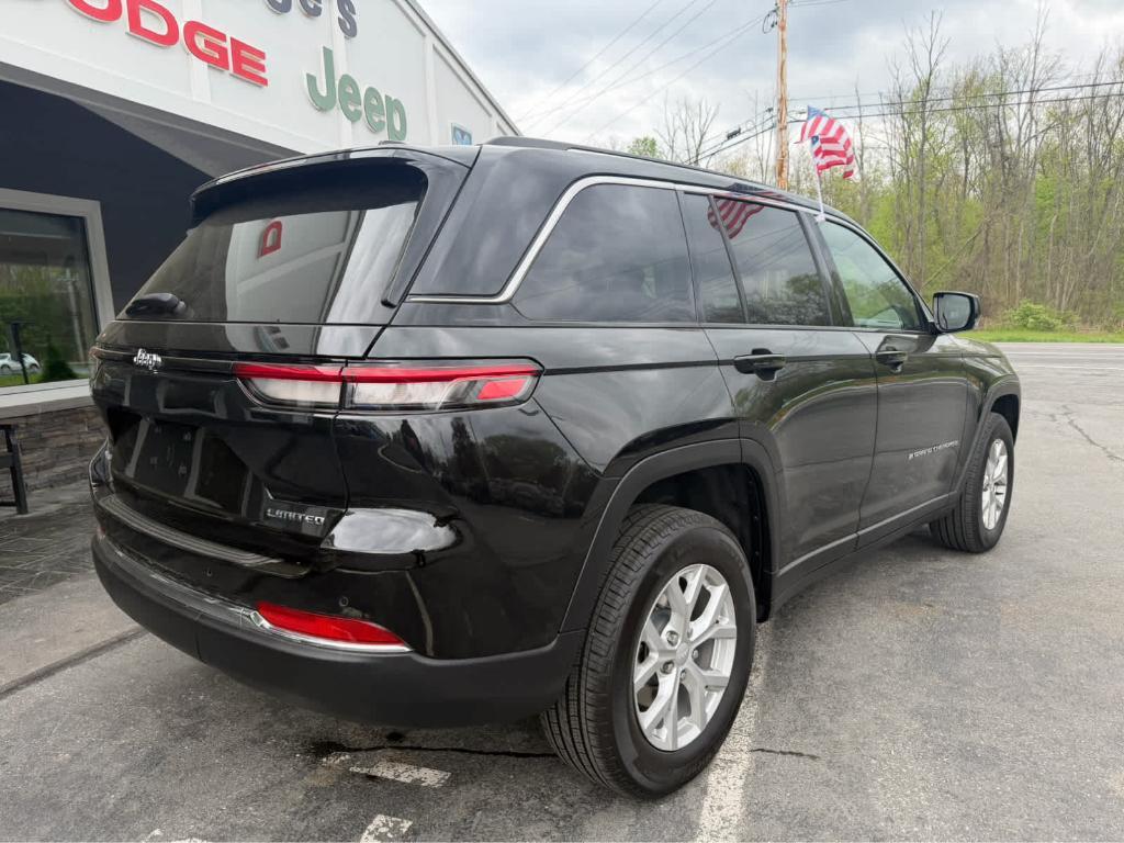 used 2023 Jeep Grand Cherokee car, priced at $34,506