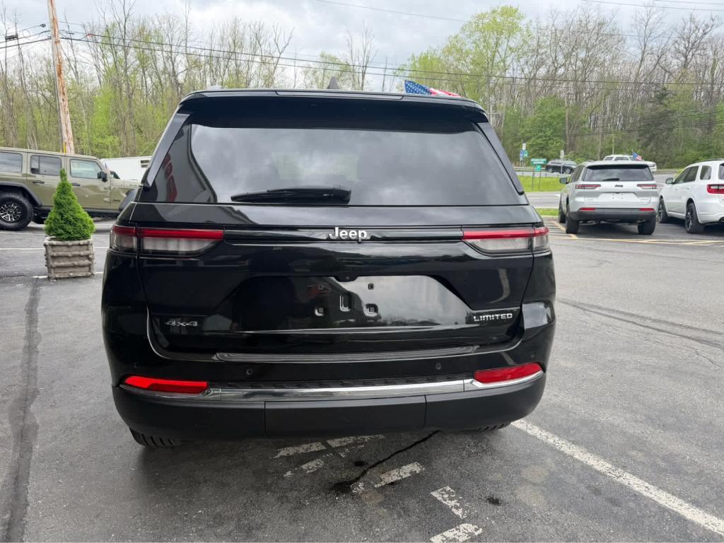 used 2023 Jeep Grand Cherokee car, priced at $34,506