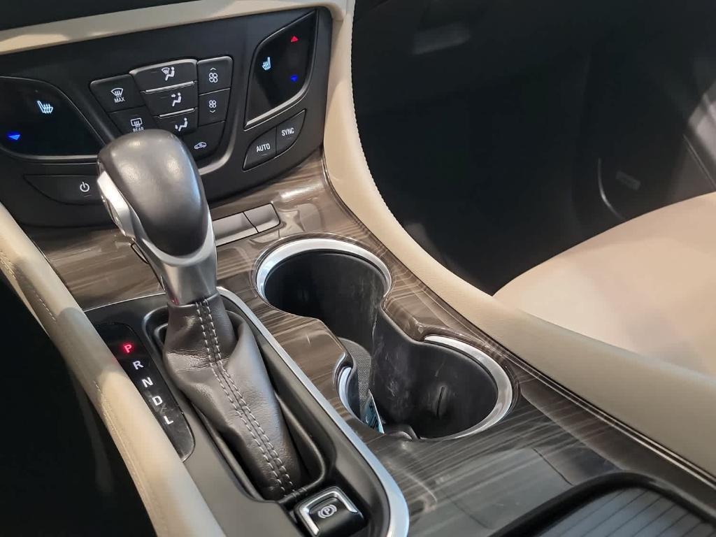 used 2019 Buick Envision car, priced at $20,900