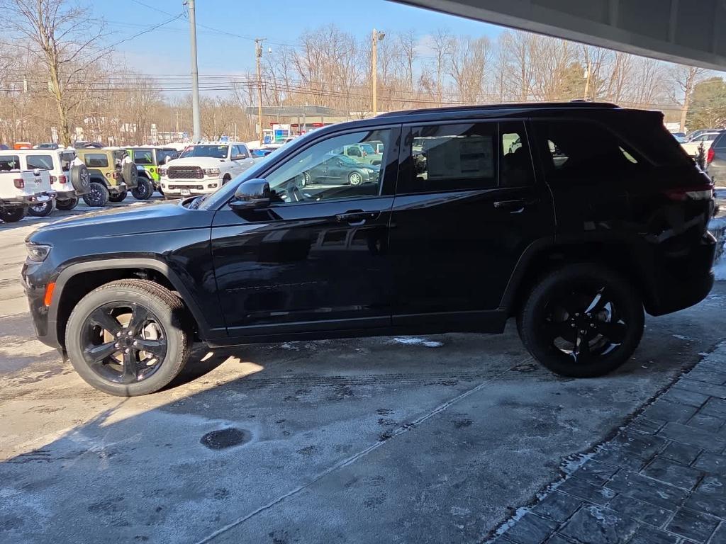 new 2026 Jeep Grand Cherokee car, priced at $50,805