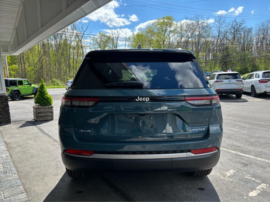 new 2026 Jeep Grand Cherokee car, priced at $46,810