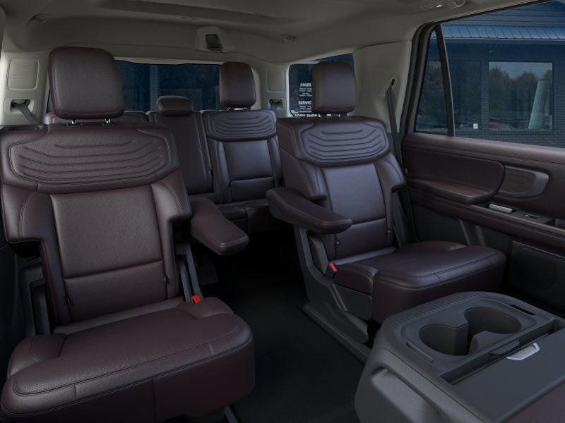 new 2025 Ford Expedition car, priced at $89,010