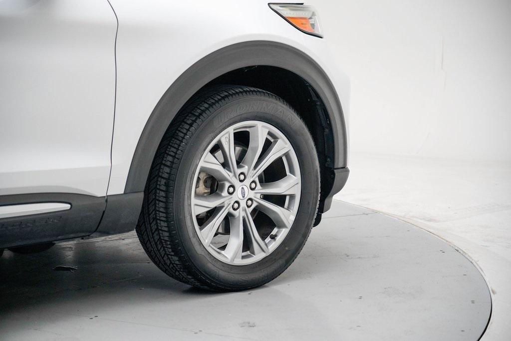 used 2023 Ford Explorer car, priced at $31,384