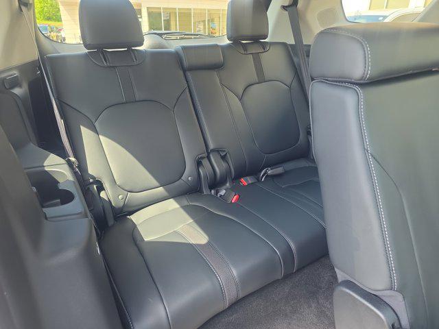 used 2025 Honda Pilot car, priced at $46,085