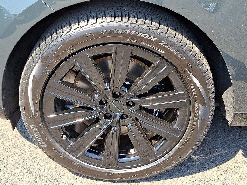 new 2026 Land Rover Range Rover car, priced at $140,020