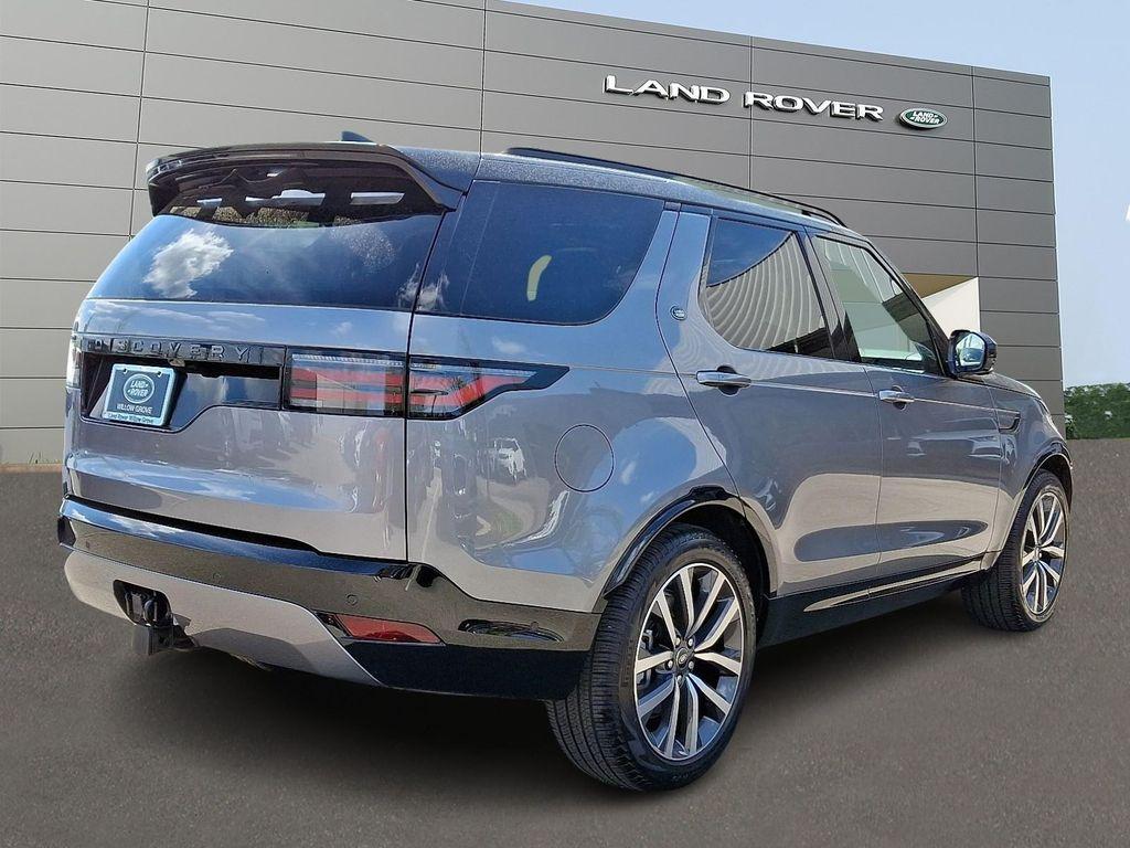 used 2024 Land Rover Discovery car, priced at $55,990
