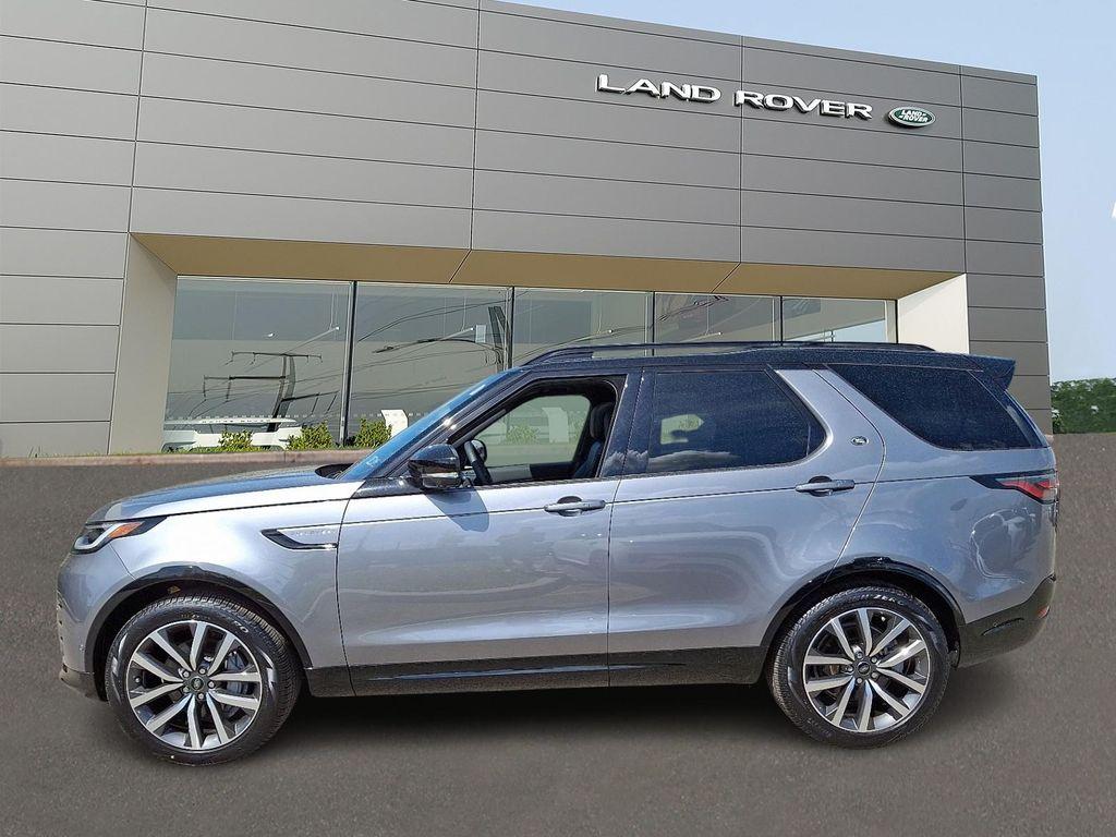 used 2024 Land Rover Discovery car, priced at $55,990