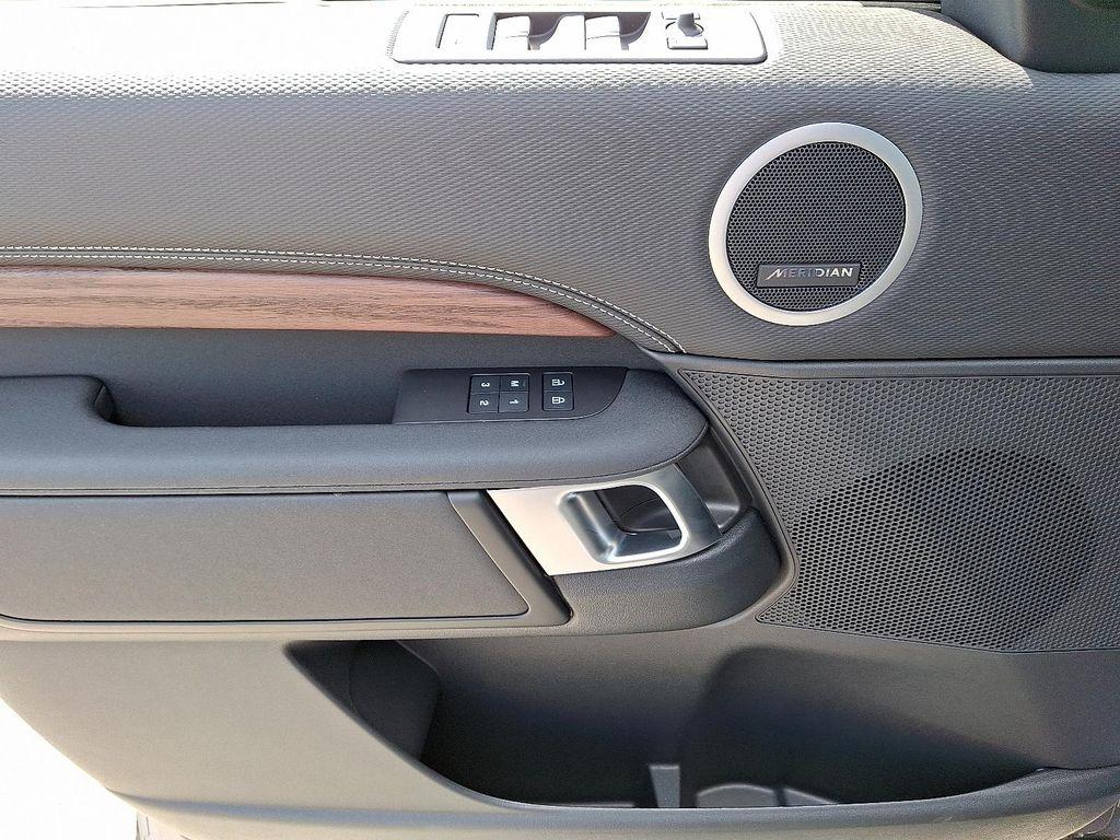 used 2024 Land Rover Discovery car, priced at $55,990