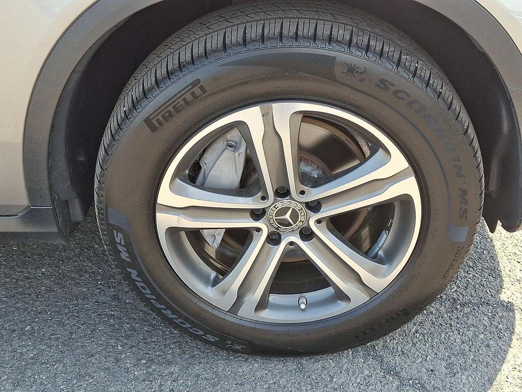 used 2019 Mercedes-Benz GLC 300 car, priced at $19,480