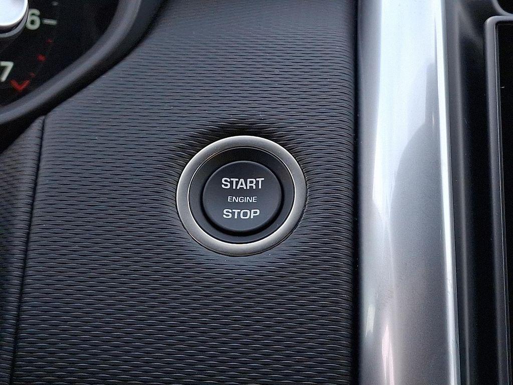 new 2026 Land Rover Discovery car, priced at $80,376