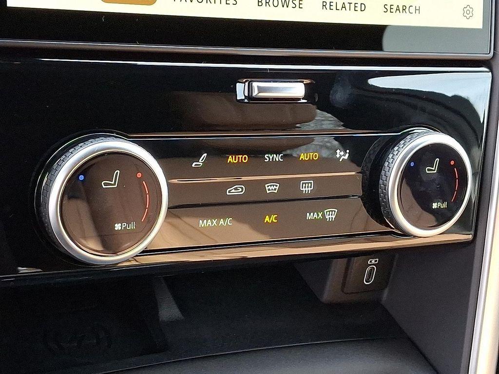 new 2026 Land Rover Discovery car, priced at $80,376