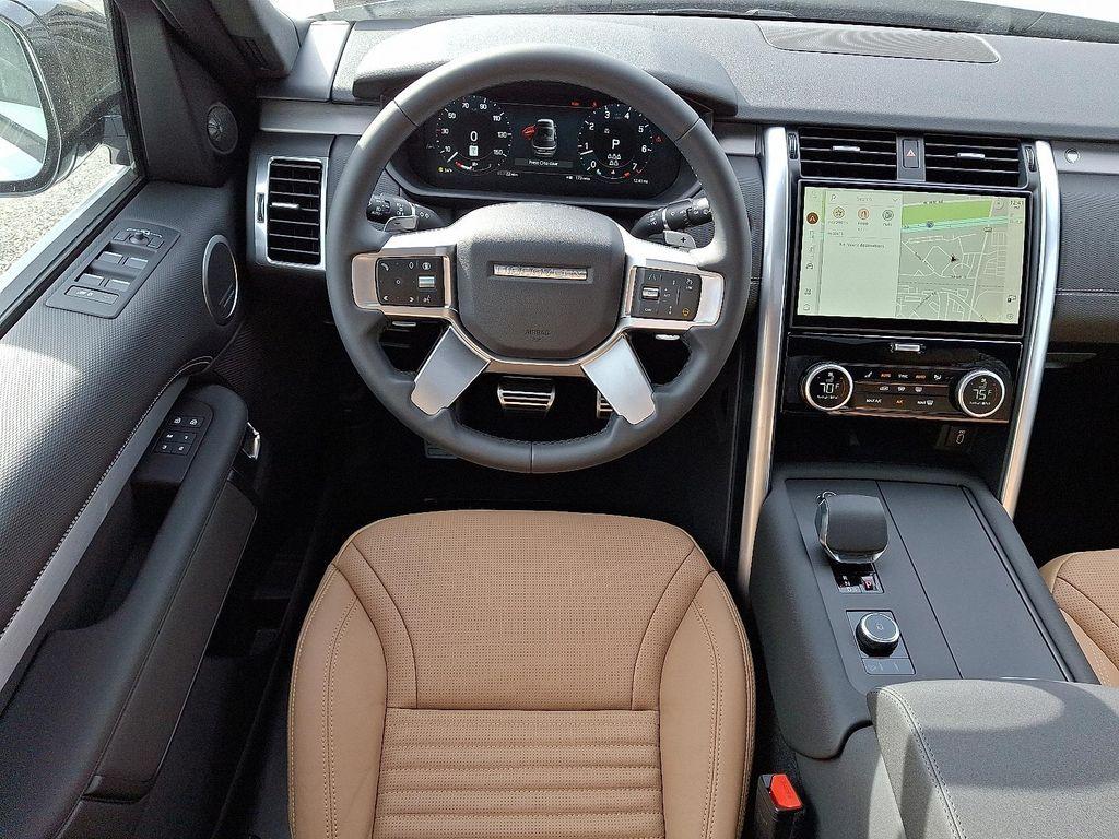 new 2026 Land Rover Discovery car, priced at $80,376