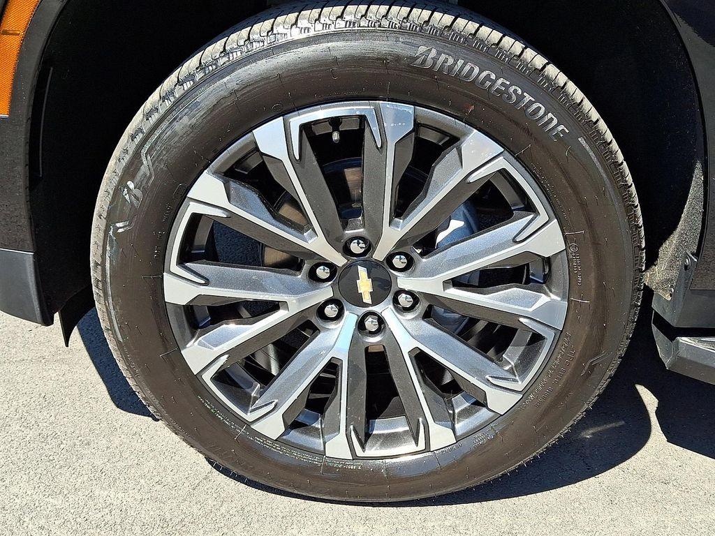 used 2025 Chevrolet Tahoe car, priced at $78,480