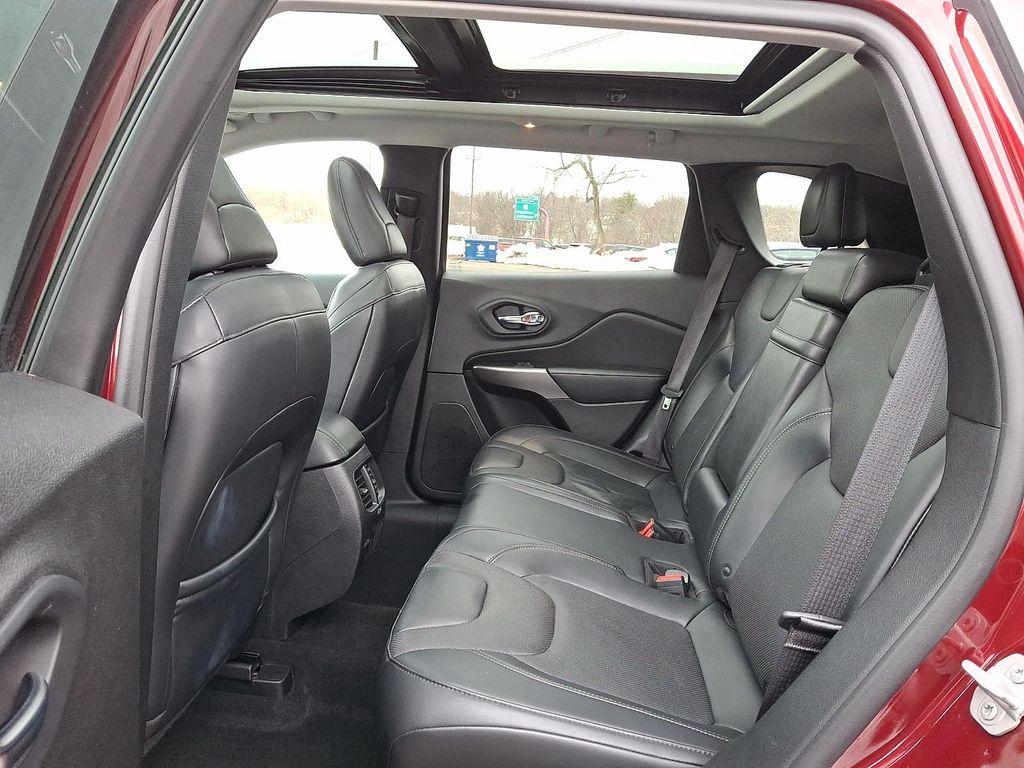 used 2019 Jeep Cherokee car, priced at $15,990