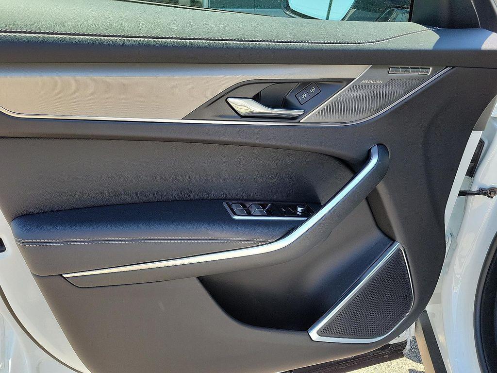 used 2025 Jaguar F-PACE car, priced at $44,990