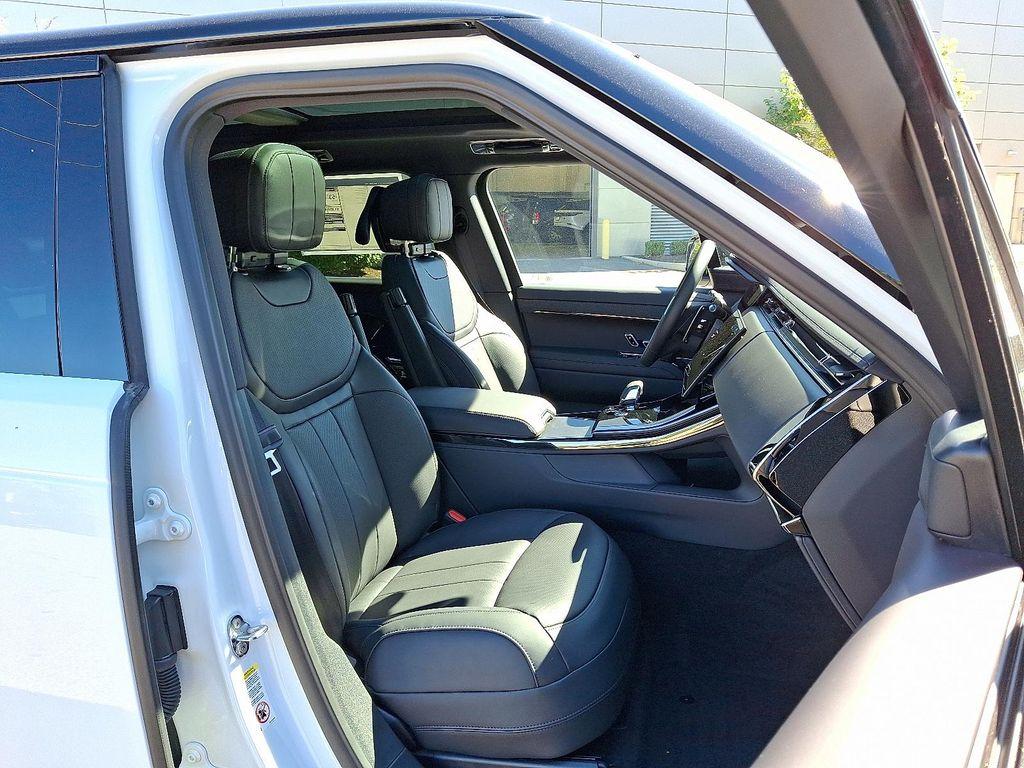 new 2025 Land Rover Range Rover Sport car, priced at $109,245