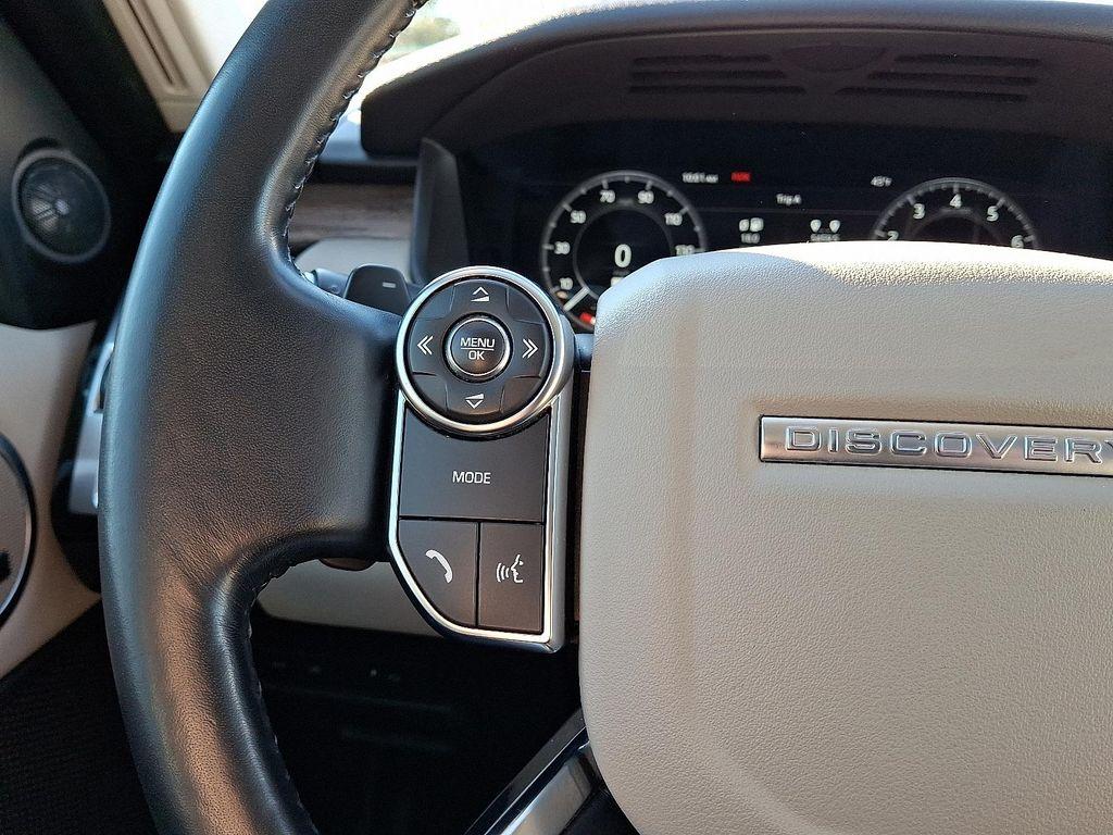 used 2018 Land Rover Discovery car, priced at $19,990