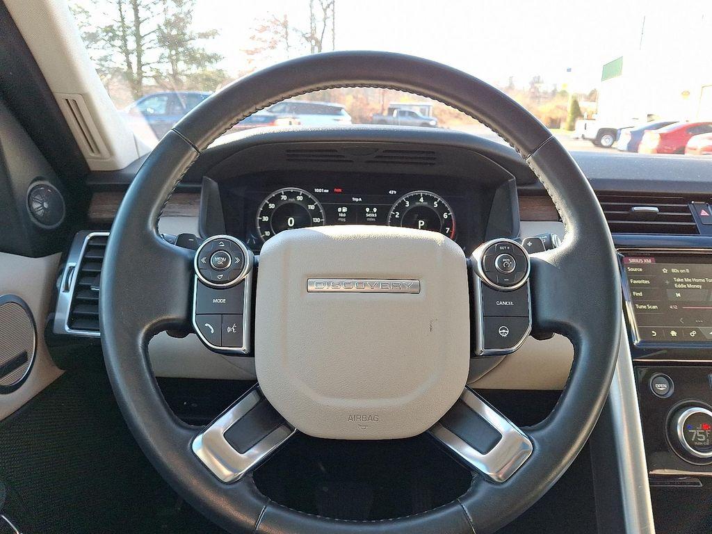 used 2018 Land Rover Discovery car, priced at $19,990