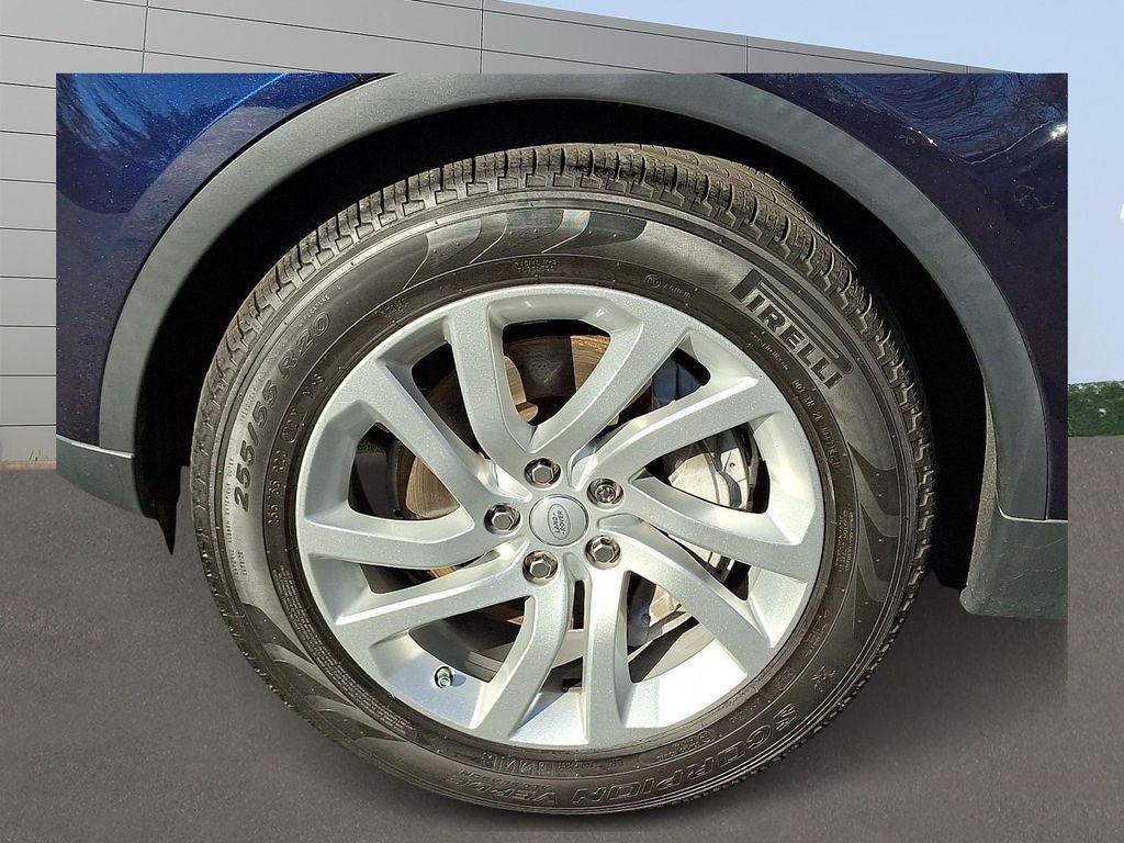 used 2018 Land Rover Discovery car, priced at $19,990