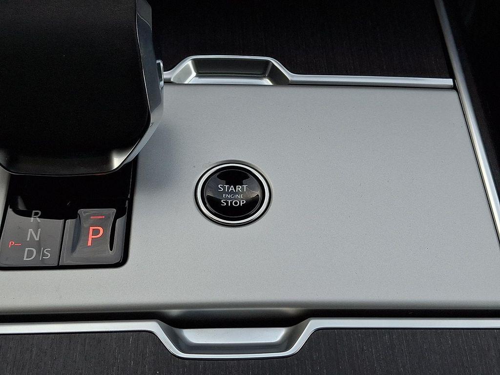 new 2026 Land Rover Range Rover car, priced at $136,415